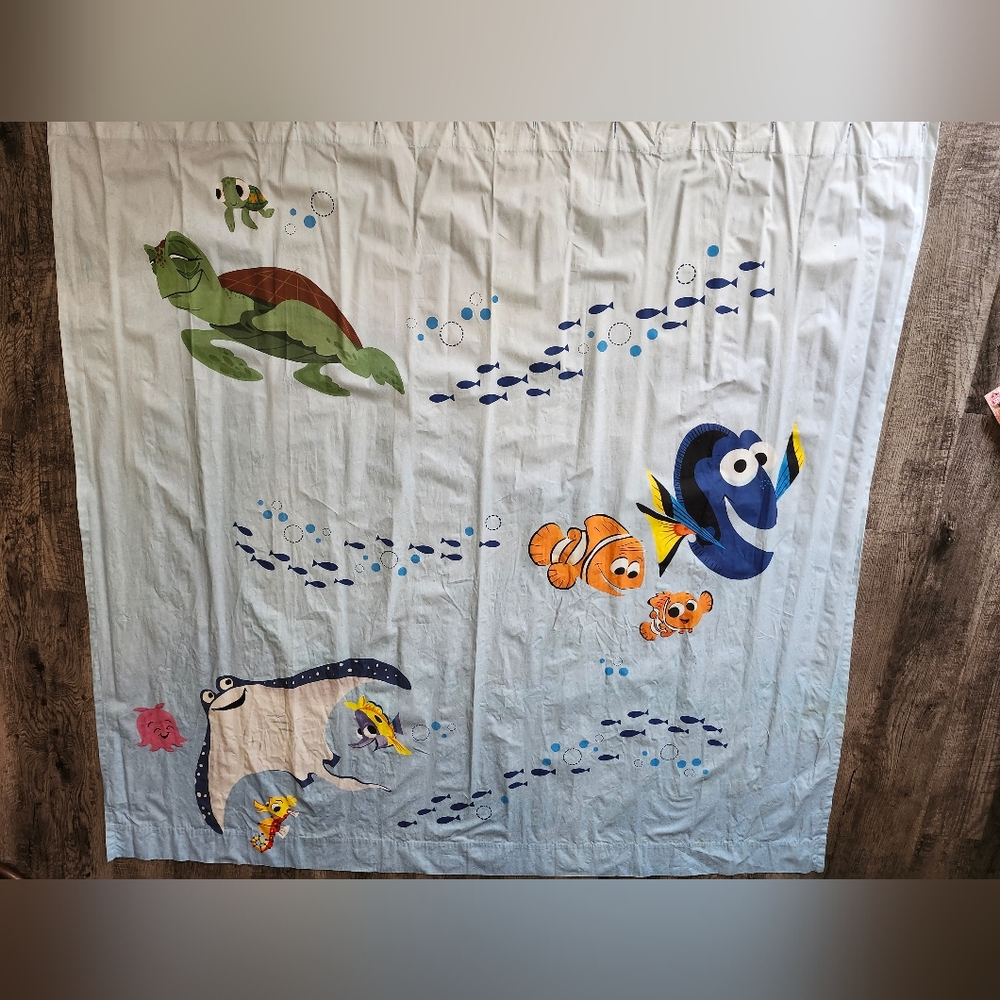 Pottery Barn Kids Finding Nemo Shower Curtain